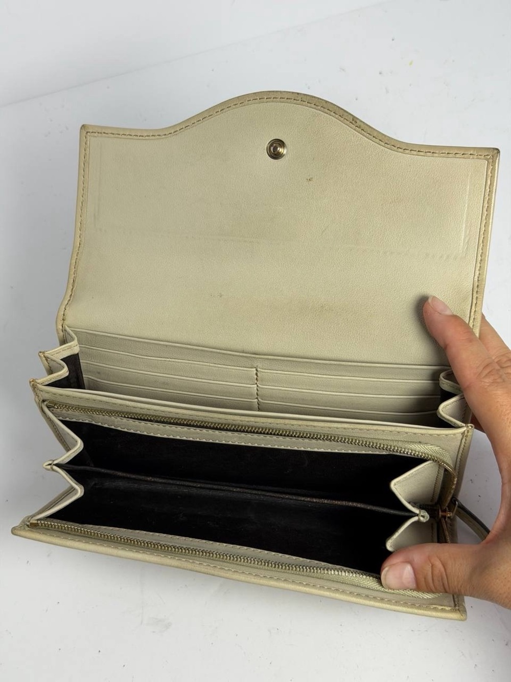 Gucci Sukey Beige GG Canvas Continental Wallet - Picture 11 of 14